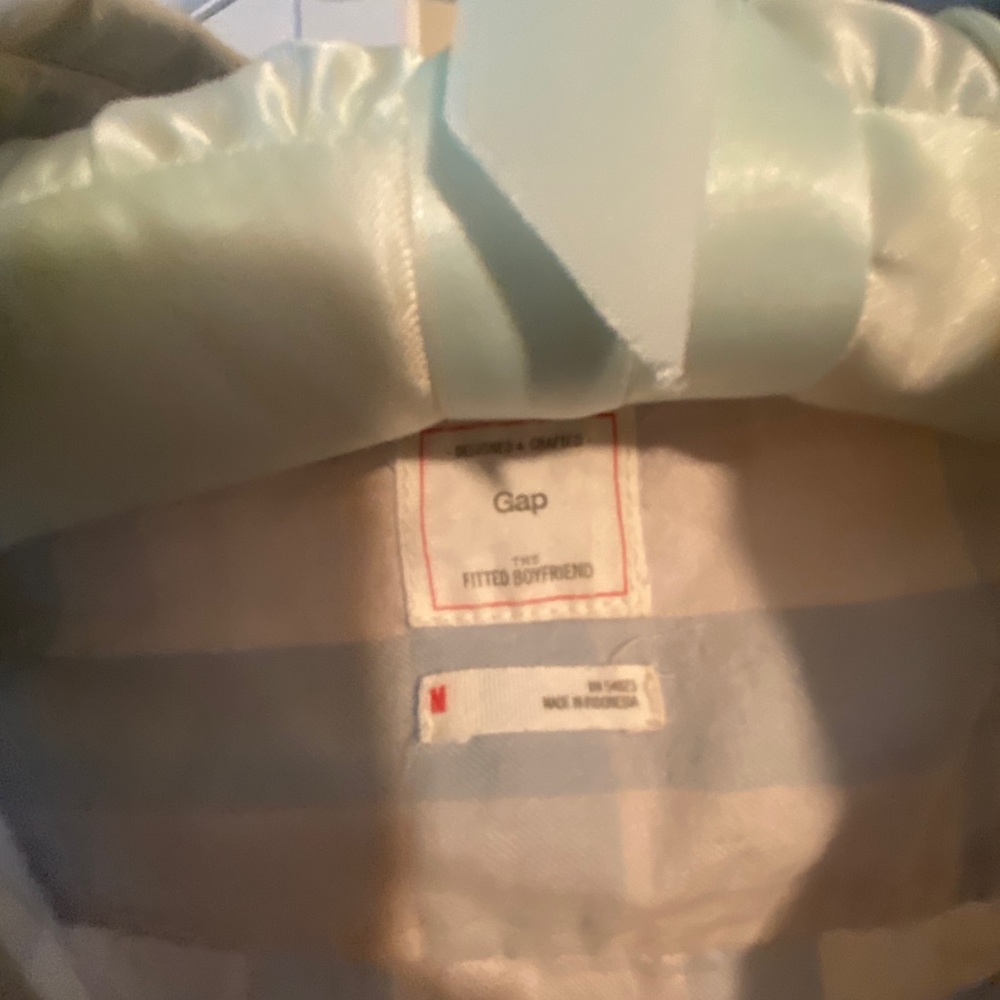 Gap button down shirt - Picture 3 of 3